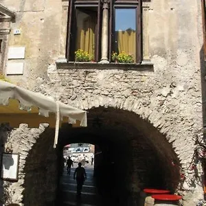 Palazzo Fregoso Apartment