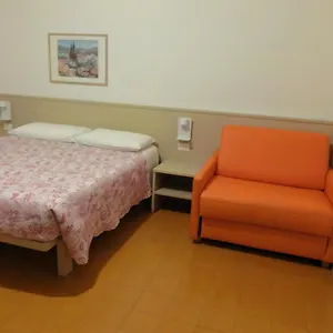 Al Pontesel Garda (Verona)